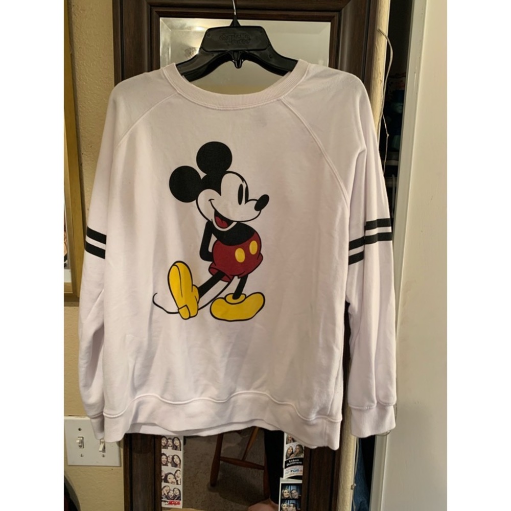 Disney Mickey crew neck